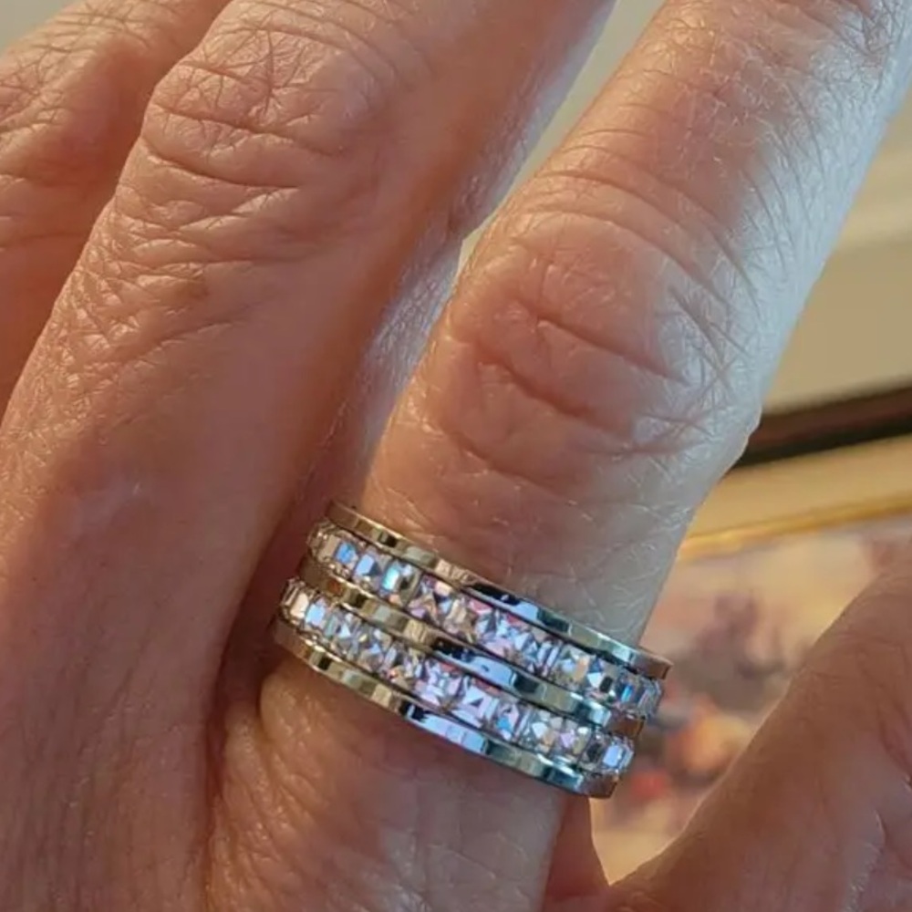 Moissanite Silver Women's Engagement Eternity Band Ring - SIZE 7